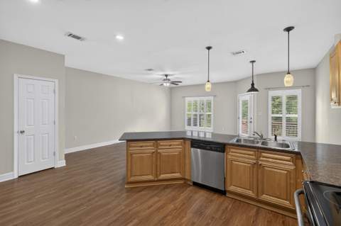 408 Arbor Lake Drive, Crestview FL - photo 8 of 33