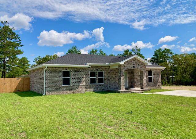 3 bedroom Detached Single Family at 169 E Honeysuckle Street, Oakwood Hills Unit 3, DeFuniak Springs — photo 3