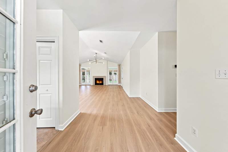 3 bedroom Detached Single Family at 174 Bonaire Boulevard, Bayside, Miramar Beach — photo 4