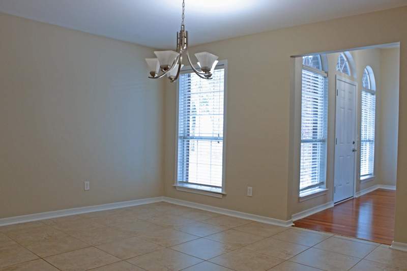 4 bedroom Detached Single Family at 376 Waterview Cove Drive, Waterview Cove Ph II, Freeport — photo 5