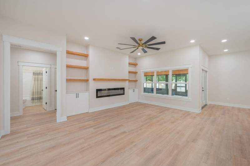 4 bedroom Detached Single Family at 4572 Ashton Circle, Ashtons Preserve, Crestview — photo 5