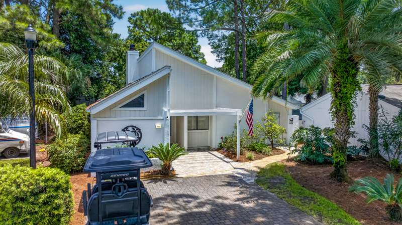 3 bedroom Detached Single Family at 496 Linkside Drive, Linkside Village Unit 1, Miramar Beach — photo 2