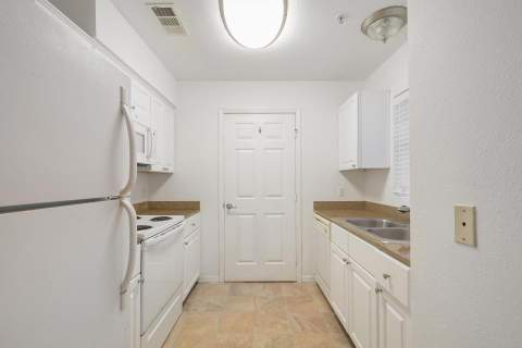 4276 Calinda Lane #112, Niceville FL - photo 7 of 18