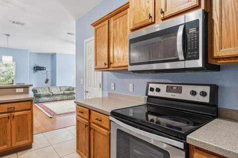 100 Farrah Avenue, Niceville FL - photo 6 of 36