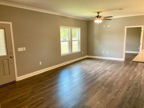 169 E Honeysuckle Street, DeFuniak Springs FL - photo 22 of 64