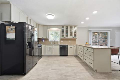 628 NE Powell Drive, Fort Walton Beach FL - photo 17 of 67
