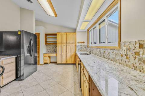 851 Holbrook Circle, Fort Walton Beach FL - photo 12 of 36