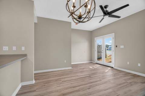 1847 Whispering Oaks Lane, Fort Walton Beach FL - photo 11 of 44