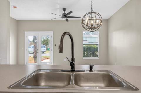 1847 Whispering Oaks Lane, Fort Walton Beach FL - photo 15 of 44