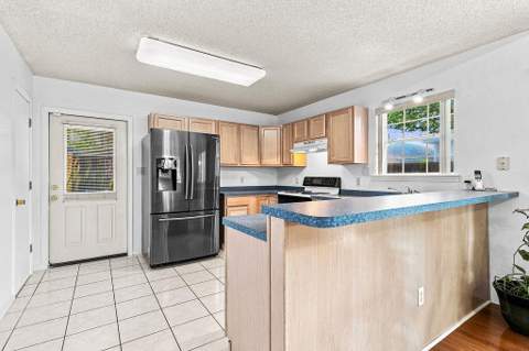 974 Pacific Silver Court, Fort Walton Beach FL - photo 10 of 31