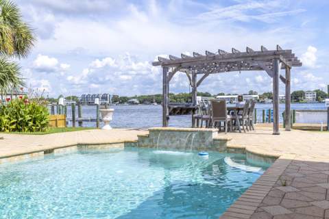 423 Caviar Drive, Fort Walton Beach FL - photo 8 of 65