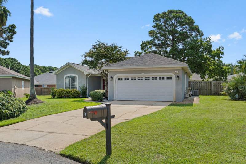 3 bedroom Detached Single Family at 180 Bonaire Boulevard, Bayside, Miramar Beach — photo 3
