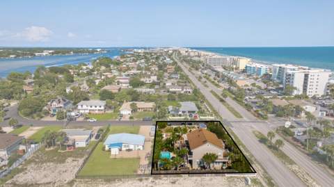 631 Pelican Drive, Fort Walton Beach FL - photo 11 of 87