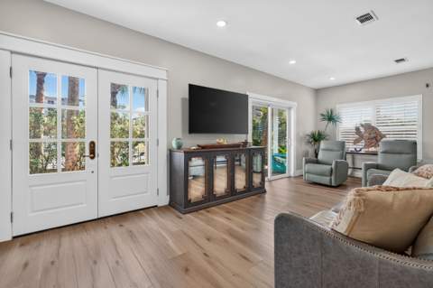 631 Pelican Drive, Fort Walton Beach FL - photo 16 of 87