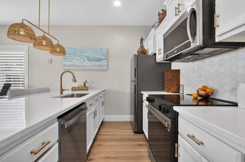 631 Pelican Drive, Fort Walton Beach FL - photo 19 of 87