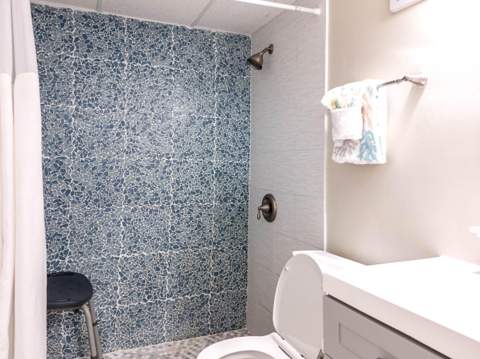667 Nautilus Court #105, Fort Walton Beach FL - photo 13 of 16