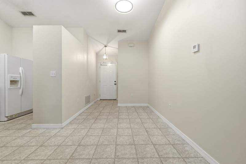 3 bedroom Detached Single Family at 168 Cabana Way, Ridge Crest Ph II, Crestview — photo 5