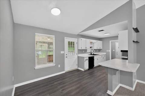 326 Lakeview Drive, Crestview FL - photo 13 of 30