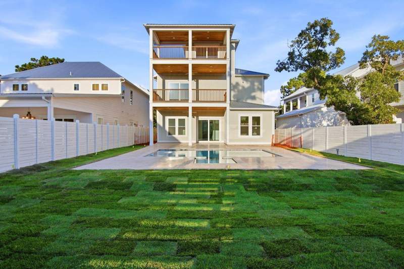 5 bedroom Detached Single Family at 125 Elm Street, Gulf Shore Manor, Santa Rosa Beach — photo 3