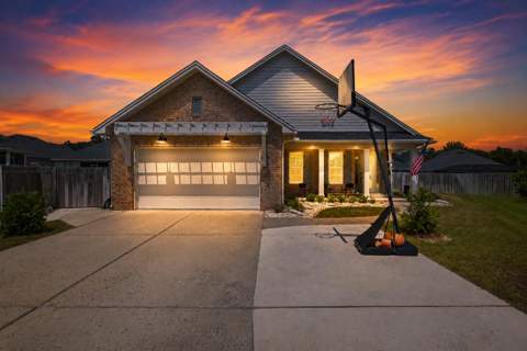 106 Amelia Rae Circle, Valparaiso FL - photo 7 of 44