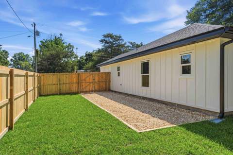 150 N Booker Street, Crestview FL - photo 12 of 17