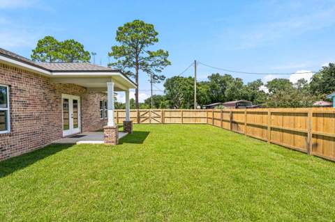 709 NW Lovejoy Road, Fort Walton Beach FL - photo 23 of 44