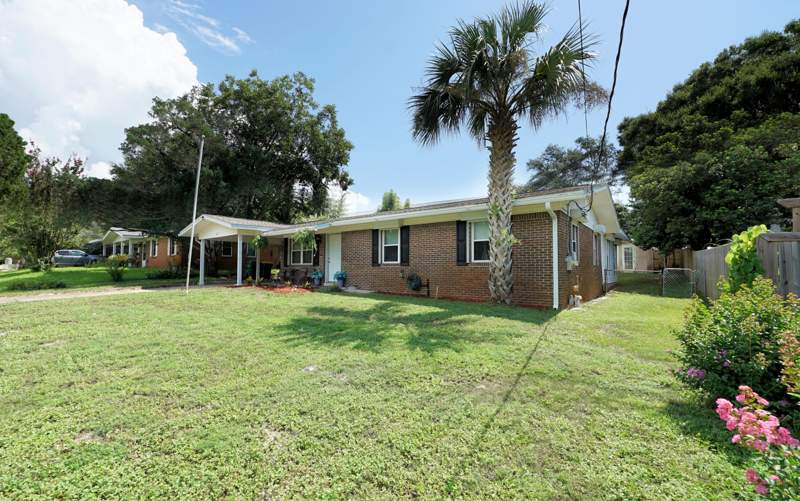4 bedroom Detached Single Family at 127 Pryor Drive, Mary Esther Heights, Mary Esther — photo 3