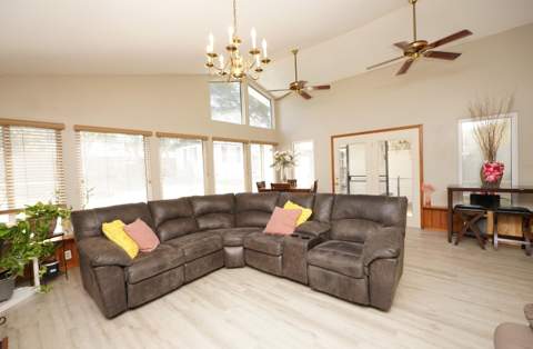 127 Pryor Drive, Mary Esther FL - photo 13 of 41
