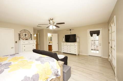 127 Pryor Drive, Mary Esther FL - photo 22 of 41