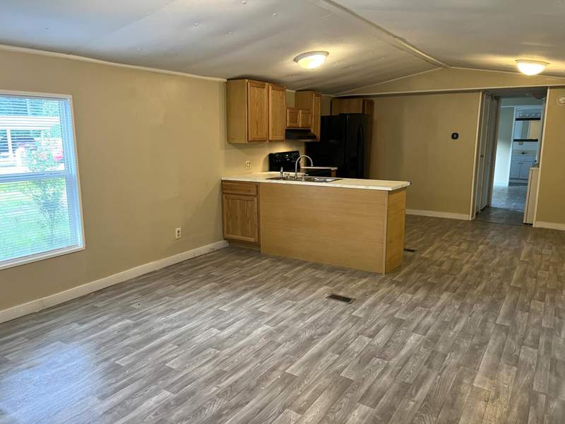 2 bedroom Mobile Home at 206 Cypress Point Lane, Cypress Point Unrec, Santa Rosa Beach — photo 3