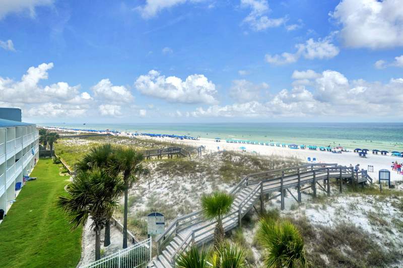 1 bedroom Condominium at 866 Santa Rosa Boulevard #302, Pelican Isle, Fort Walton Beach — photo 4