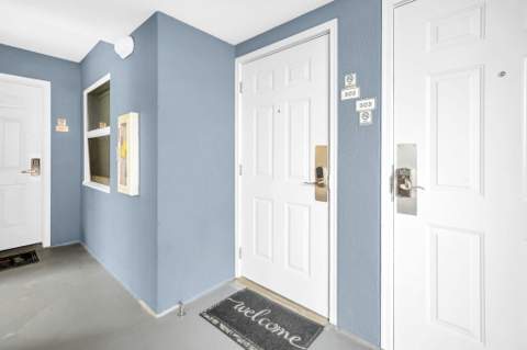 866 Santa Rosa Boulevard #302, Fort Walton Beach FL - photo 9 of 34