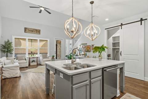 46 Laurel Oaks Drive, Freeport FL - photo 13 of 47