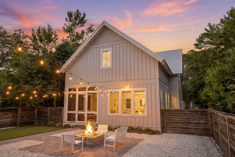 5 bedroom Detached Single Family at 16 Days Lane, Magnolia Beach, Point Washington — photo 4