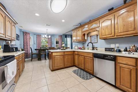127 Fairway Drive, Crestview FL - photo 21 of 68