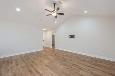 3209 Twilight Drive, Crestview FL - photo 9 of 42