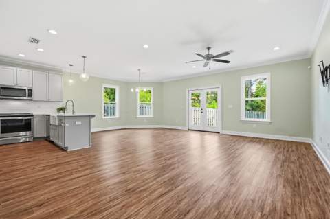 521 Johnson Street, Valparaiso FL - photo 16 of 54