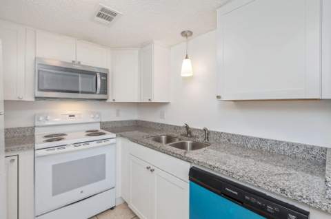 308 SW Miracle Strip Parkway #Unit 17C, Fort Walton Beach FL - photo 7 of 21