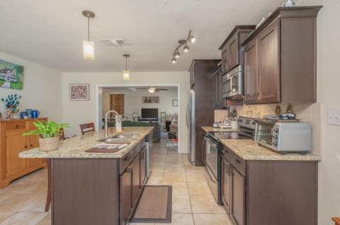 211 Anderson Drive, Mary Esther FL - photo 8 of 35