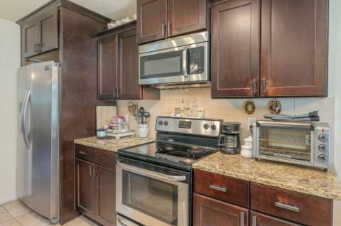 211 Anderson Drive, Mary Esther FL - photo 9 of 35