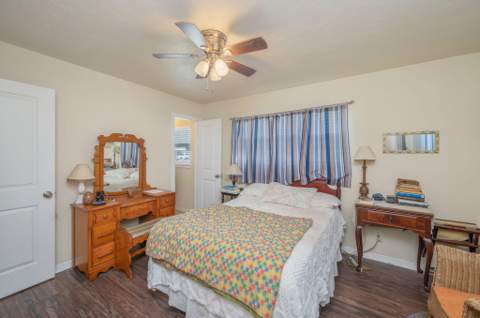 211 Anderson Drive, Mary Esther FL - photo 15 of 35