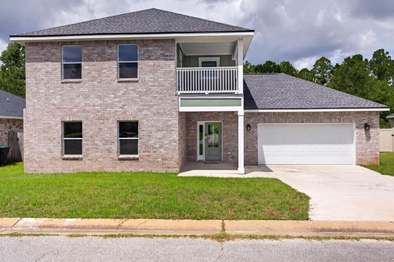 4 bedroom Detached Single Family at 4540 Hermosa Road, Duggan Pond, Crestview — photo 2