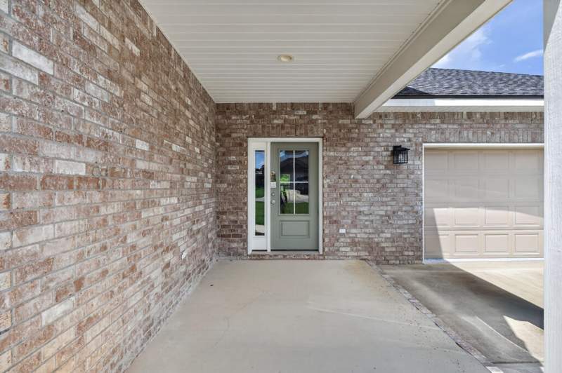 4 bedroom Detached Single Family at 4540 Hermosa Road, Duggan Pond, Crestview — photo 3