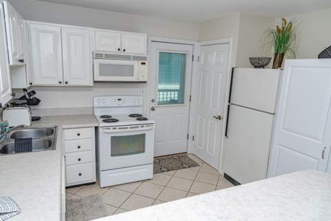 885 Santa Rosa Boulevard #Unit 212, Fort Walton Beach FL - photo 14 of 44