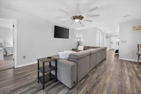 520 Whispering Creek Avenue, Freeport FL - photo 13 of 56