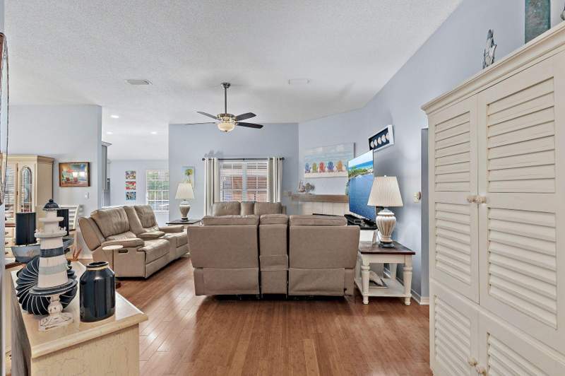 3 bedroom Detached Single Family at 362 Bay Tree Drive, Bayside Ph 2, Miramar Beach — photo 2