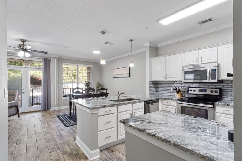 2 bedroom Condominium at 159 SE Brooks Street #207, French Quarters, Fort Walton Beach — photo 3