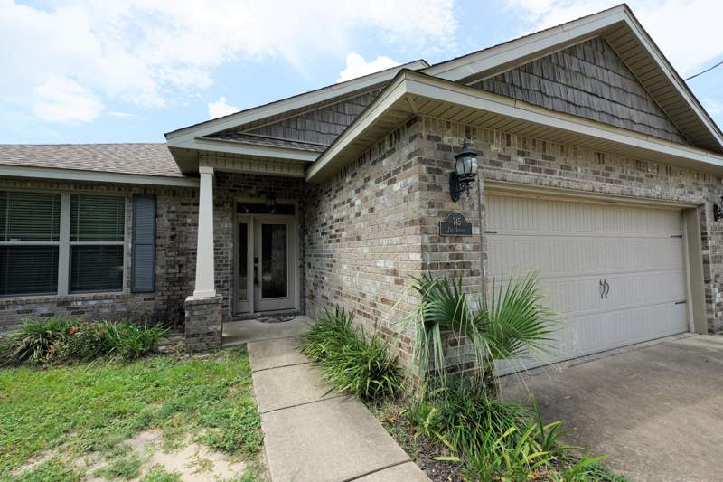 4 bedroom Detached Single Family at 745 2Nd Avenue, Bayview S/D, Fort Walton Beach — photo 3