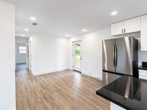 49 Fredrick Drive, DeFuniak Springs FL - photo 6 of 23
