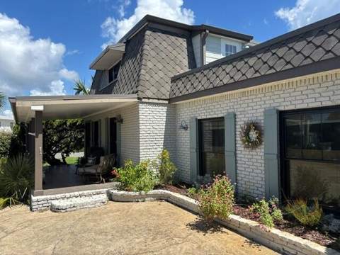 731 Sailfish Drive, Fort Walton Beach FL - photo 11 of 107